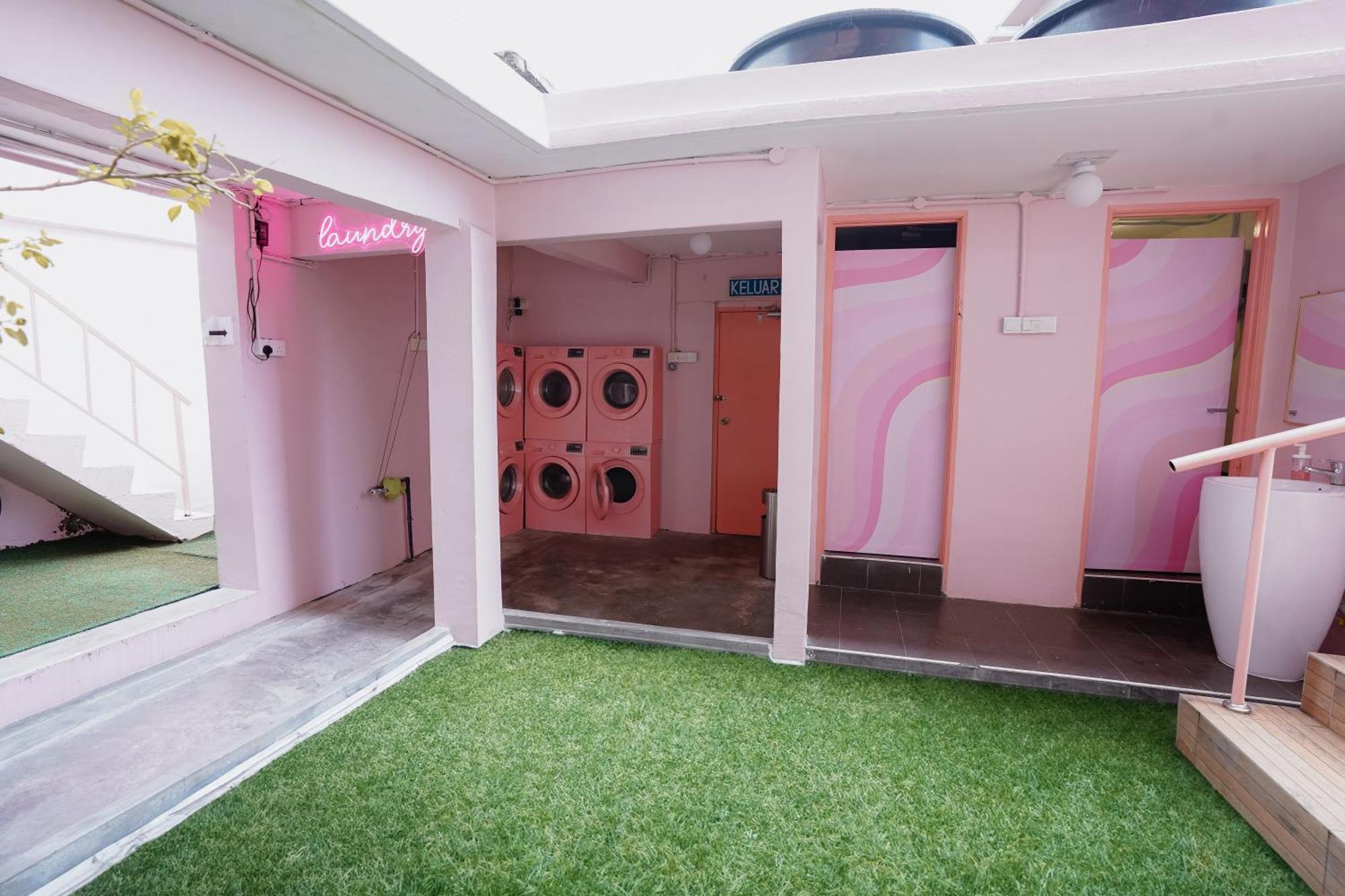 Pink Cabana Hotel George Town Ngoại thất bức ảnh